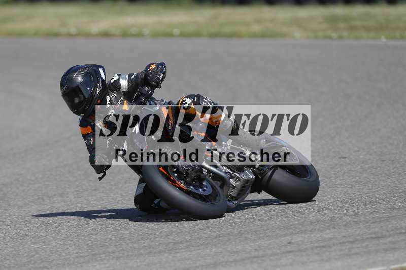 /21 17.06.2026  Ducati Schweiz Track Warmup ADR/Gruppe gelb/11